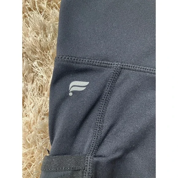 Fabletics Black High Waisted Side Pocket Athletic Leggings Womens Size Medium - Picture 3 of 9